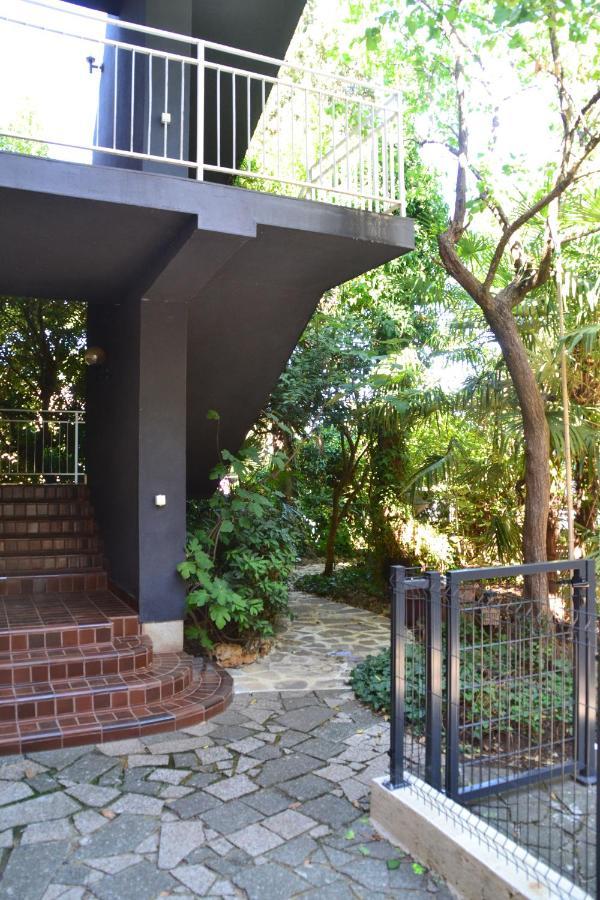 Villa Valkane Pet Friendly 150M From The Stunning Valkane Beach, City Indoor Pools-Fitness And City Mall Pula Exterior foto